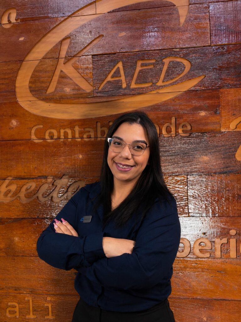 Isabela Santos - Assistente de Pessoal